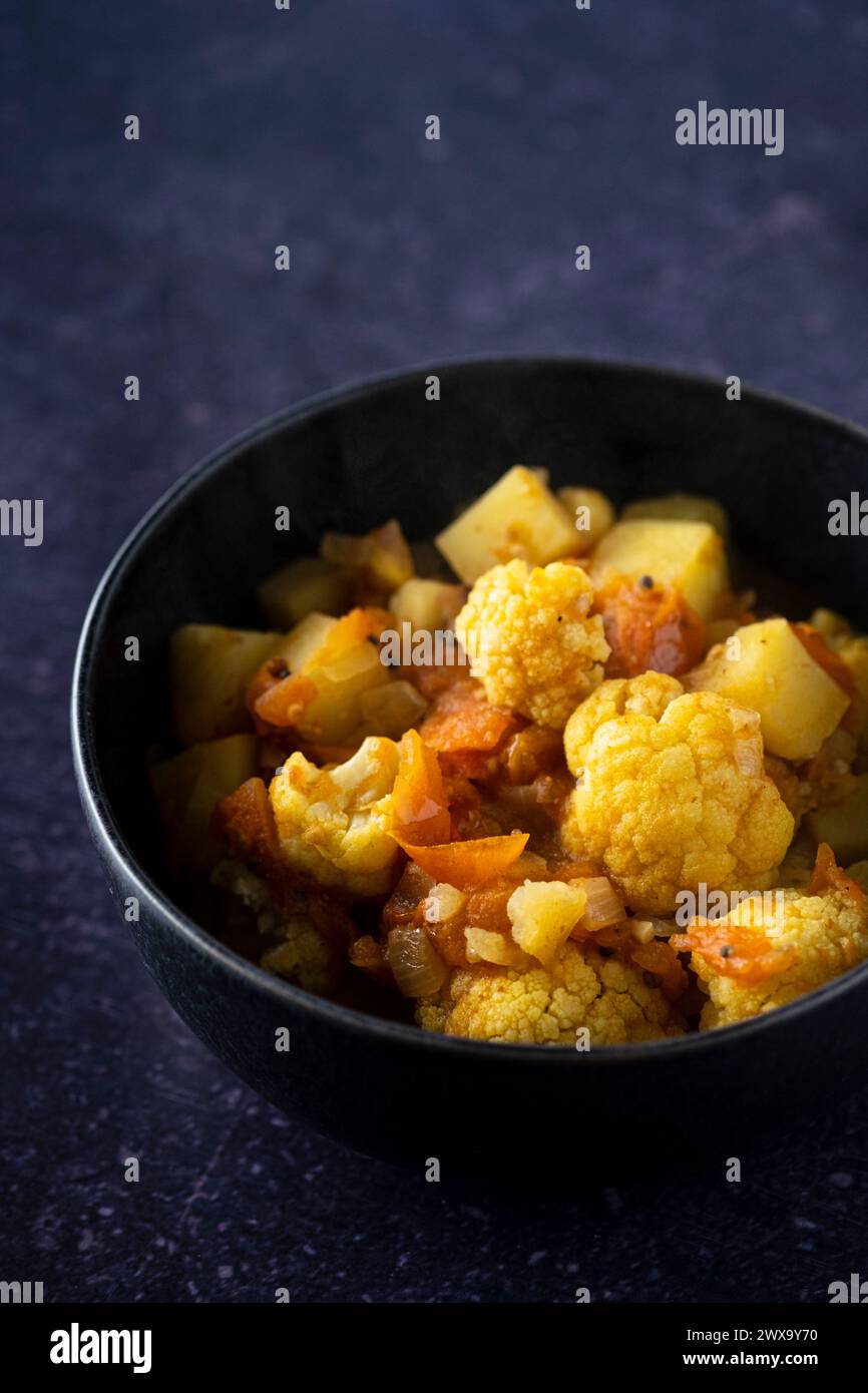 Aloo Gobi klassisches indisches Gericht Stockfoto