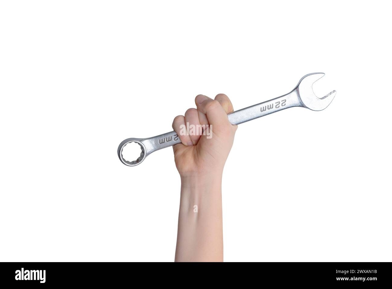 Isolierter Schraubenschlüssel in der Hand. Reparatur- und Servicekonzept. Ideal zur Präsentation von Text oder Logo. Draufsicht, flache Lagen Stockfoto