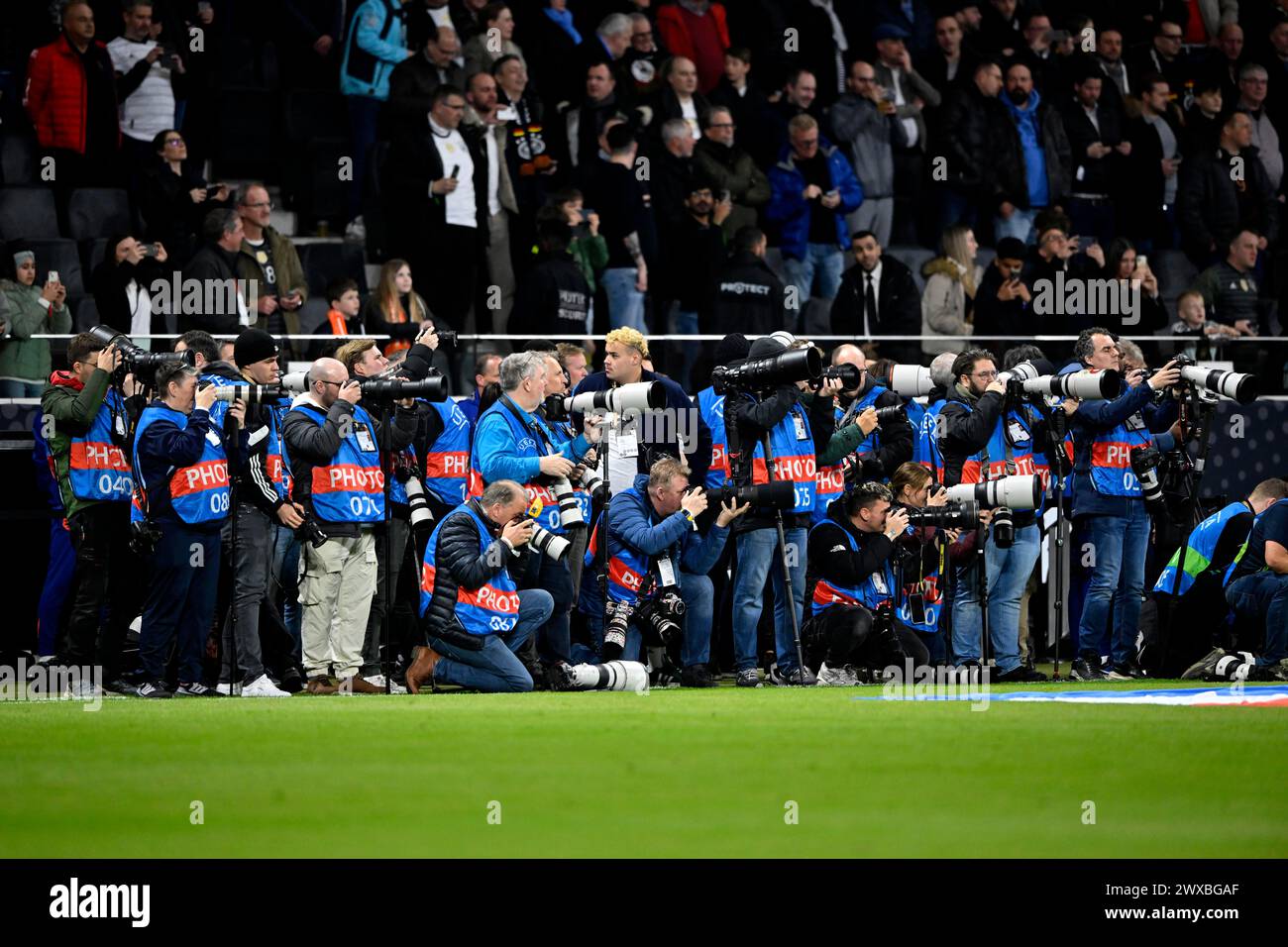 Viele Pressefotografen, Sportfotografen, Fotografen, Crowd, internationales Spiel Deutschland GER gegen Niederlande NED, Deutsche Bank Park Stockfoto