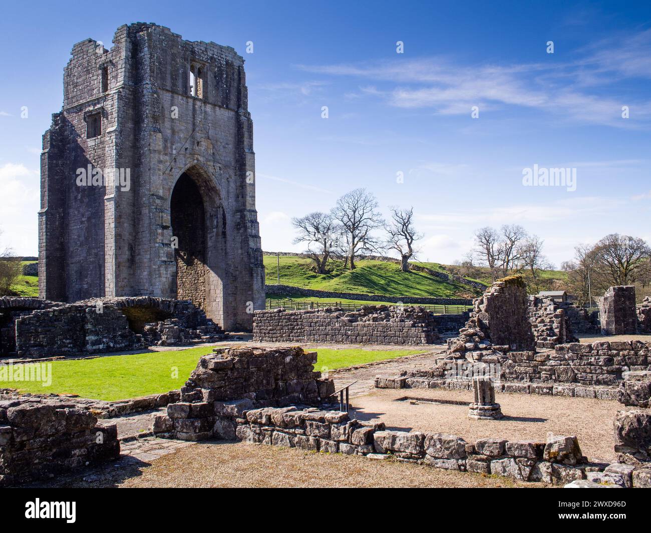 Der Turm aus dem 15. Jahrhundert in der Shap Abbey, Cumbria, England, Großbritannien Stockfoto