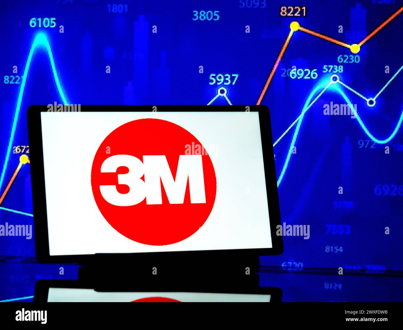 Deutschland - 30. März 2024: In dieser Fotoabbildung ist das 3M-Logo (Minnesota Mining and Manufacturing Company) auf einem Tablet zu sehen Stockfoto