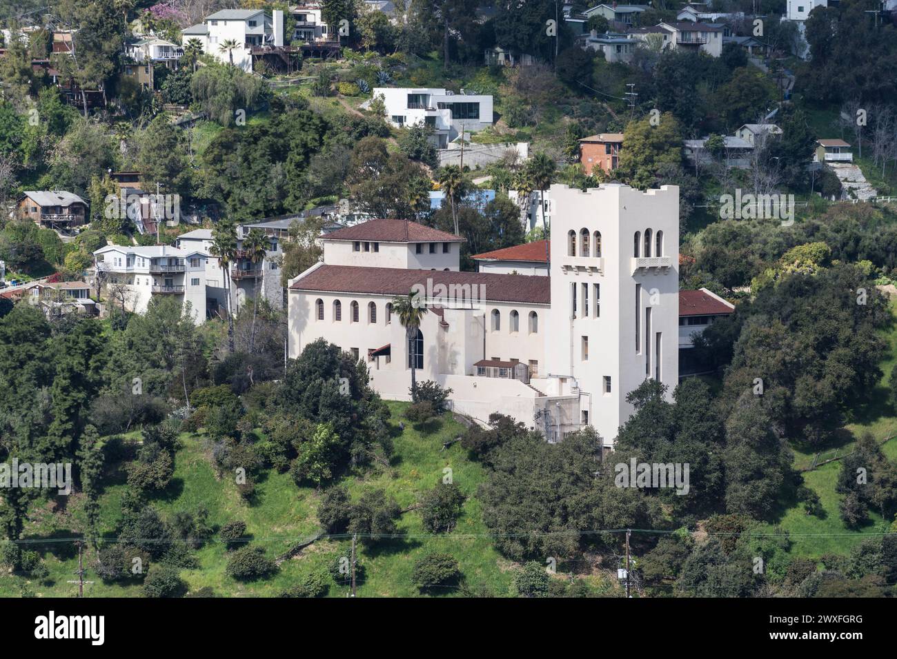 Los Angeles, Kalifornien, USA - 12. März 2024: Blick auf das geschlossene historische Southwest Museum des American Indian Building in der Nähe des Mt Washington. Stockfoto