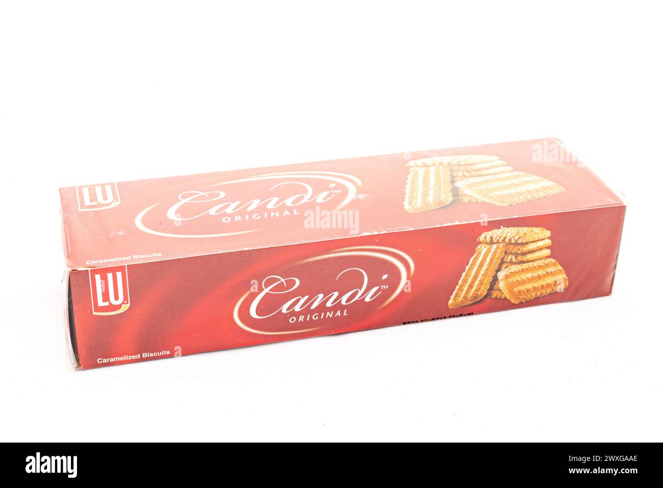 LU Candi Biscuits Box auf weißem isoliertem Hintergrund: Pakistan - 02. Februar 2024. Stockfoto