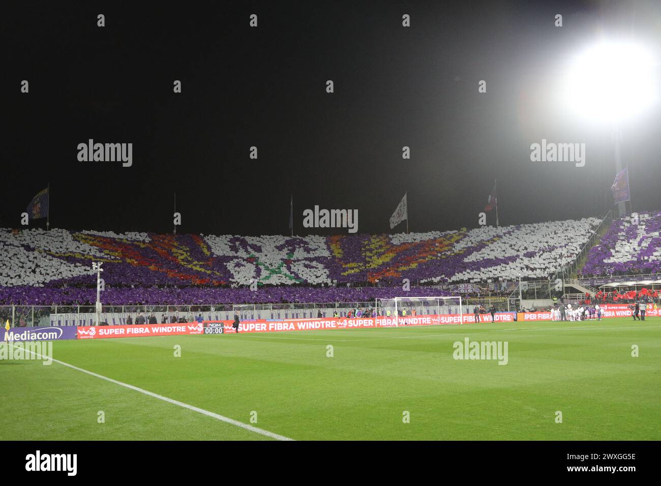 Unterstützer (Fiorentina) während der italienischen Serie A Spiel zwischen Fiorentina 1-2 Mailand im Artemio Franchi Stadion am 30. März 2024 in Florenz, Italien. (Foto: Maurizio Borsari/AFLO) Stockfoto