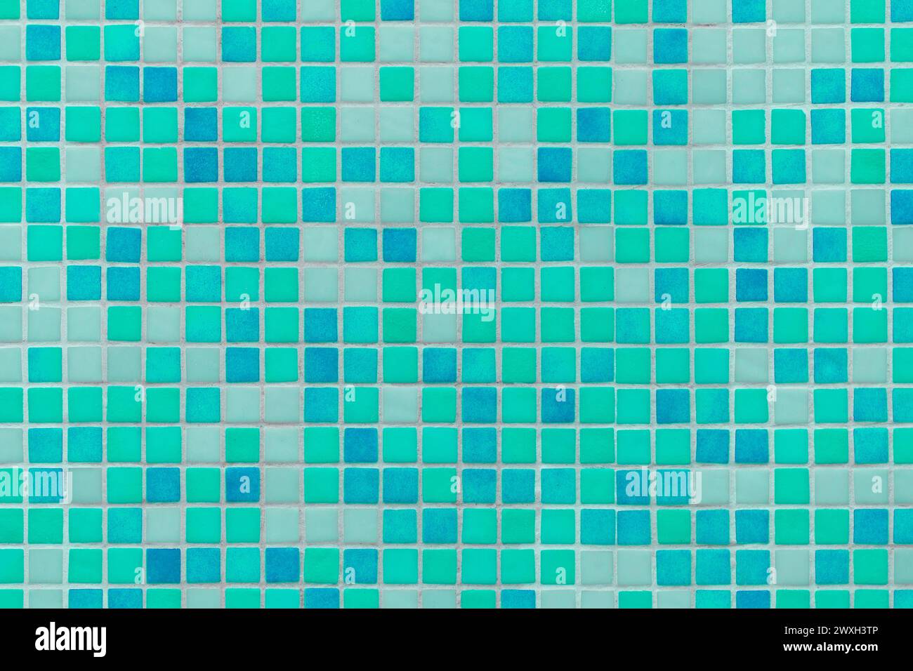 Aqua Azure Mosaik Fliesen Bad Bad Oder Pool Quadrat Textur Abstrakte Muster Hintergrund. Stockfoto