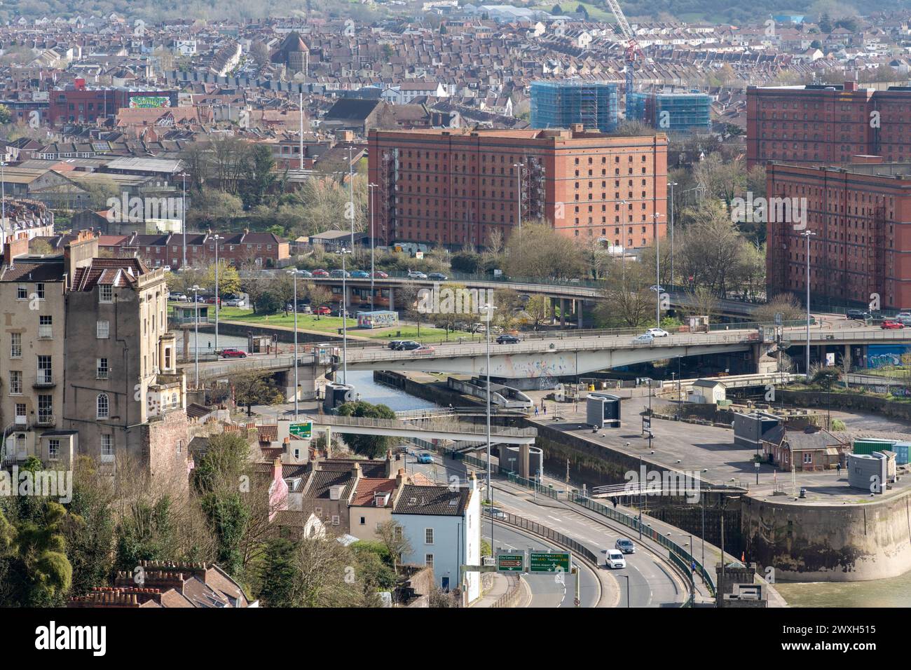 Stadtblick über den Fluss Avon in Bristol, Großbritannien Stockfoto