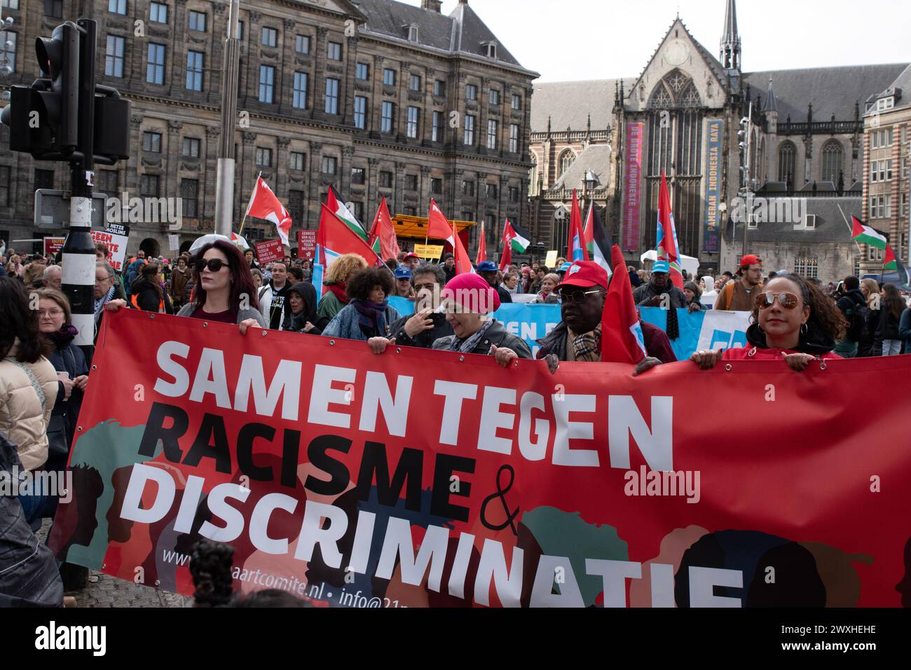 Frontteil Des Marsches Beim Internationalen Tag Gegen Rassismus Und Diskriminierung Vom 21. März In Amsterdam, Niederlande, 23-3-2024 Stockfoto