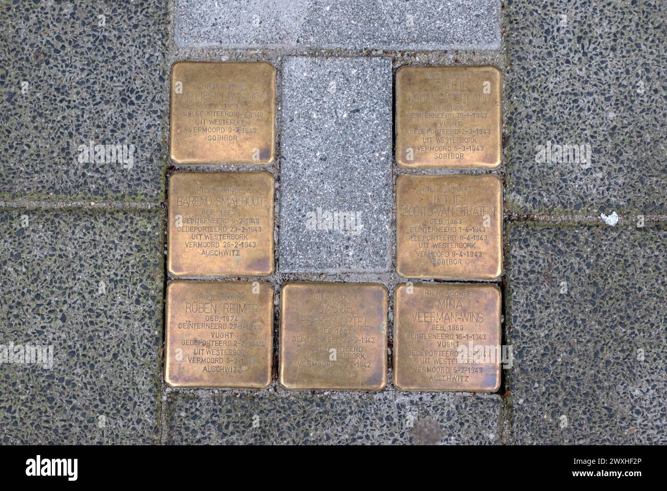 Mehrere Stolperstein-Gedenkstätten In Amsterdam, Niederlande 21-3-2024 Stockfoto