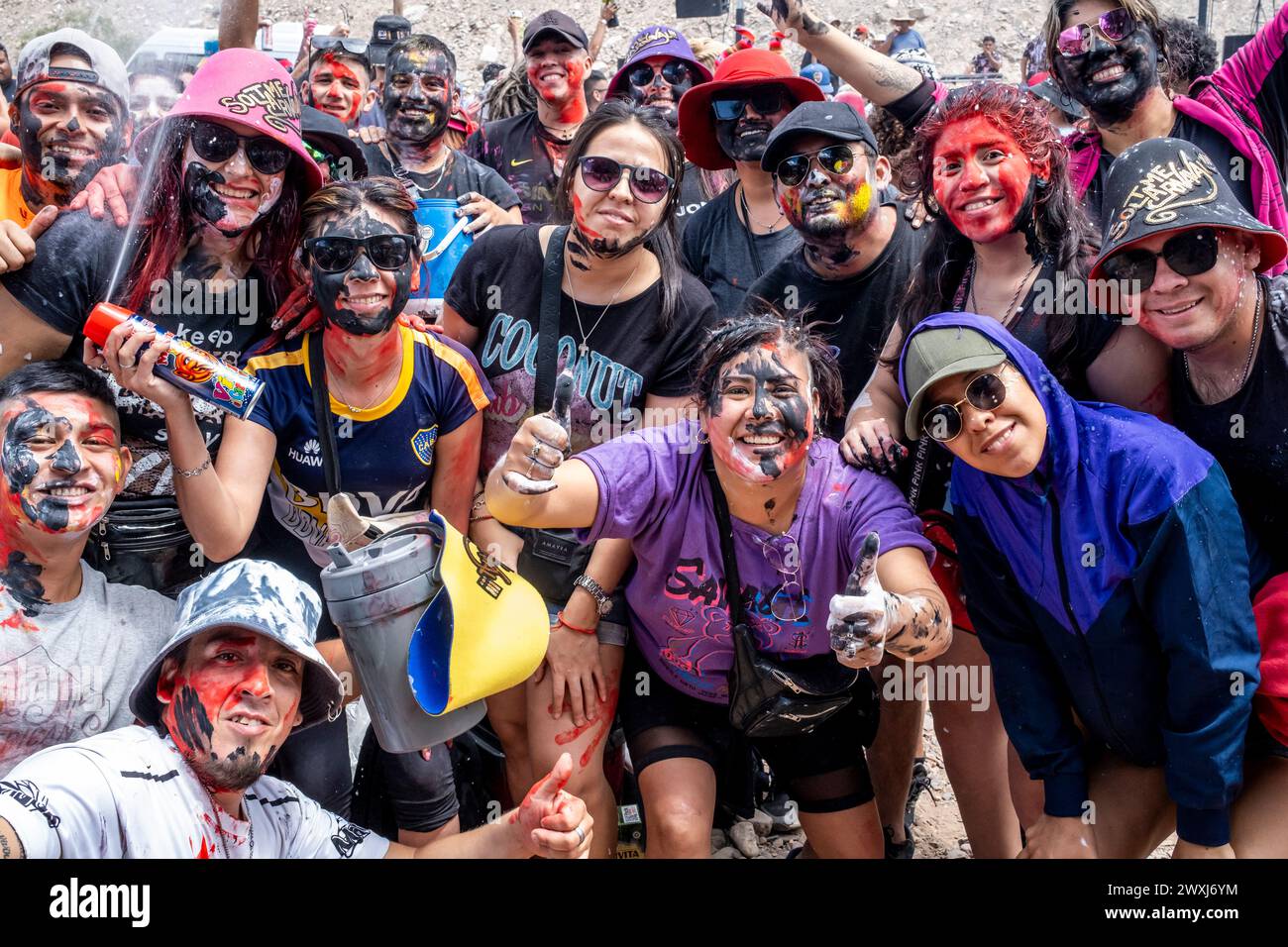 Karnevalsfeiern Beim Jährlichen Karneval In Tilcara, Provinz Jujuy, Argentinien. Stockfoto
