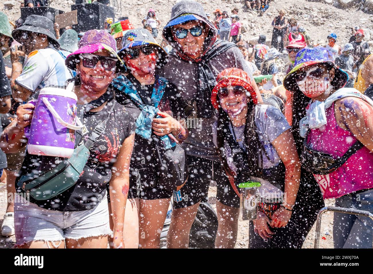Karnevalsfeiern Beim Jährlichen Karneval In Tilcara, Provinz Jujuy, Argentinien. Stockfoto