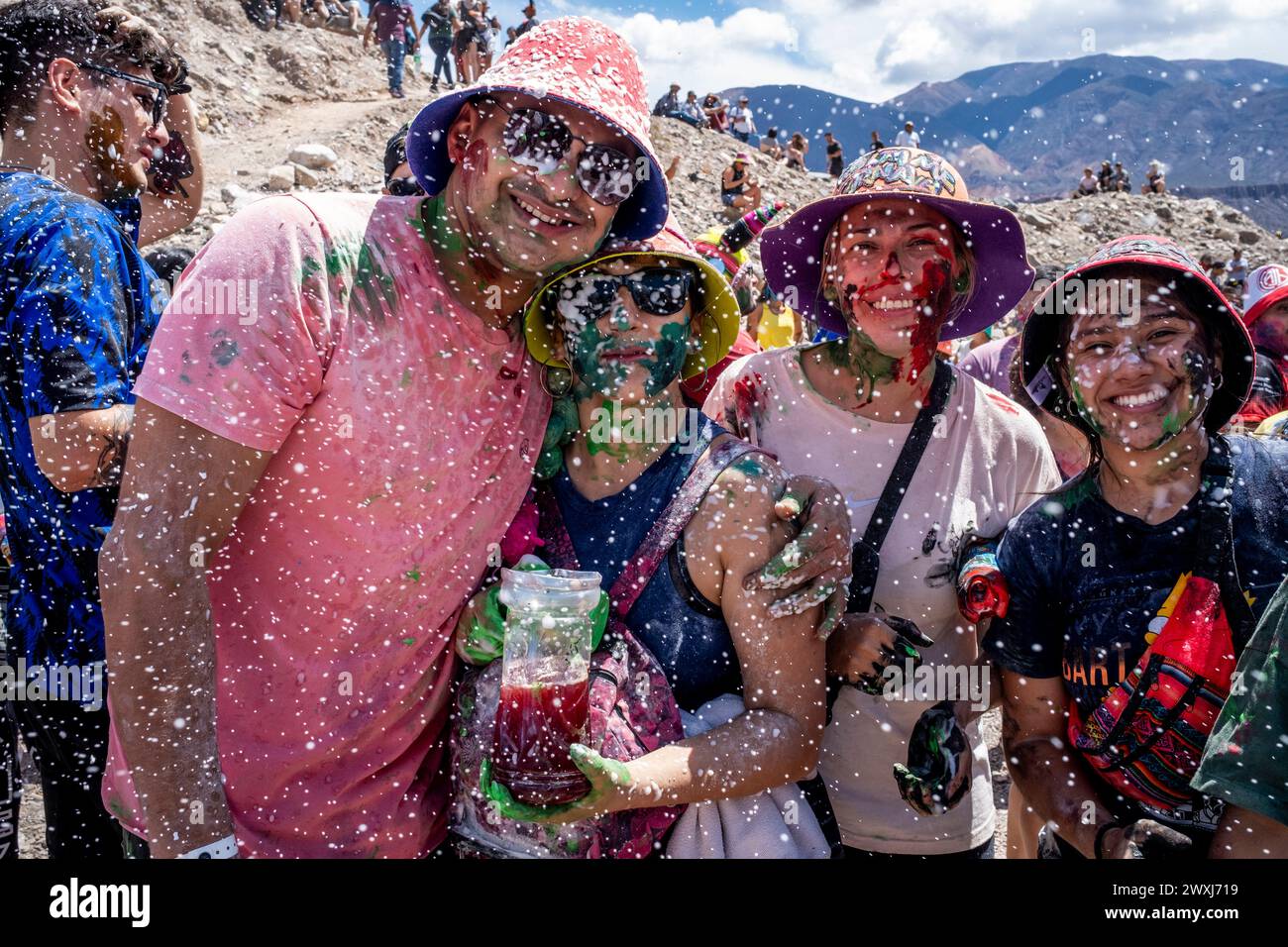 Karnevalsfeiern Beim Jährlichen Karneval In Tilcara, Provinz Jujuy, Argentinien. Stockfoto