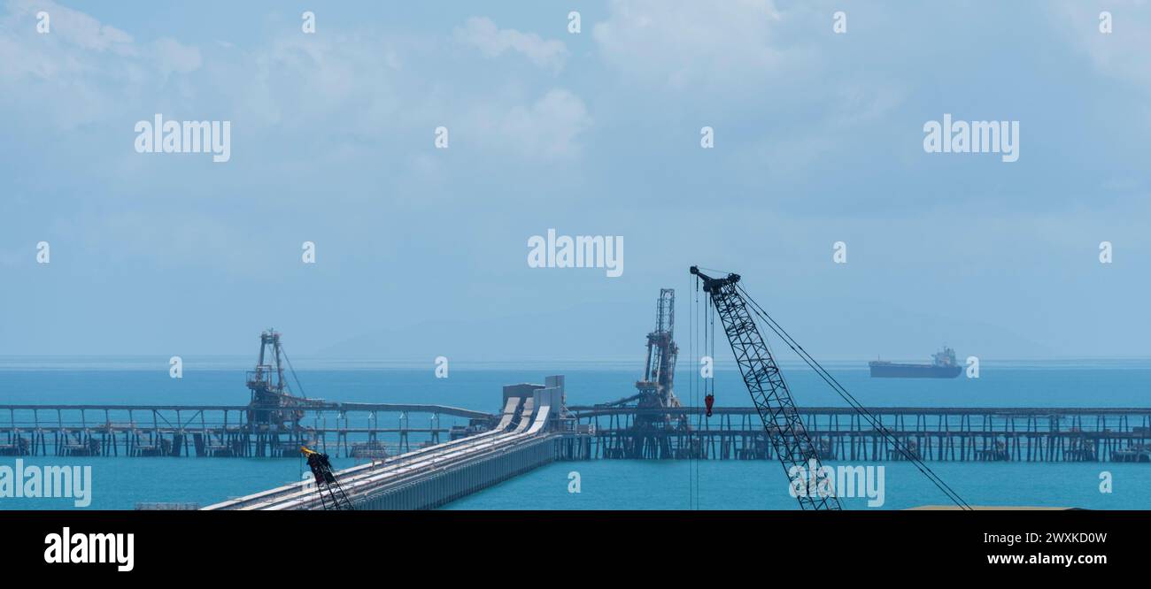 Zwei Kohlebergwerke im Hafen, Hay Point Coal Terminal (HPCT) und Dalrymple Bay Coal Terminal (DBCT), werden in Central Queensland betrieben Stockfoto