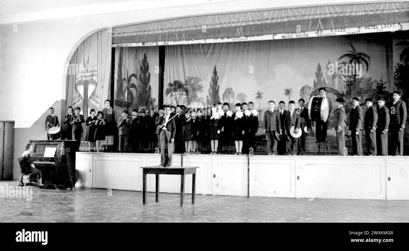 Eine Grundschulband in einer indischen Schule in South Dakota CA. 1936 Stockfoto