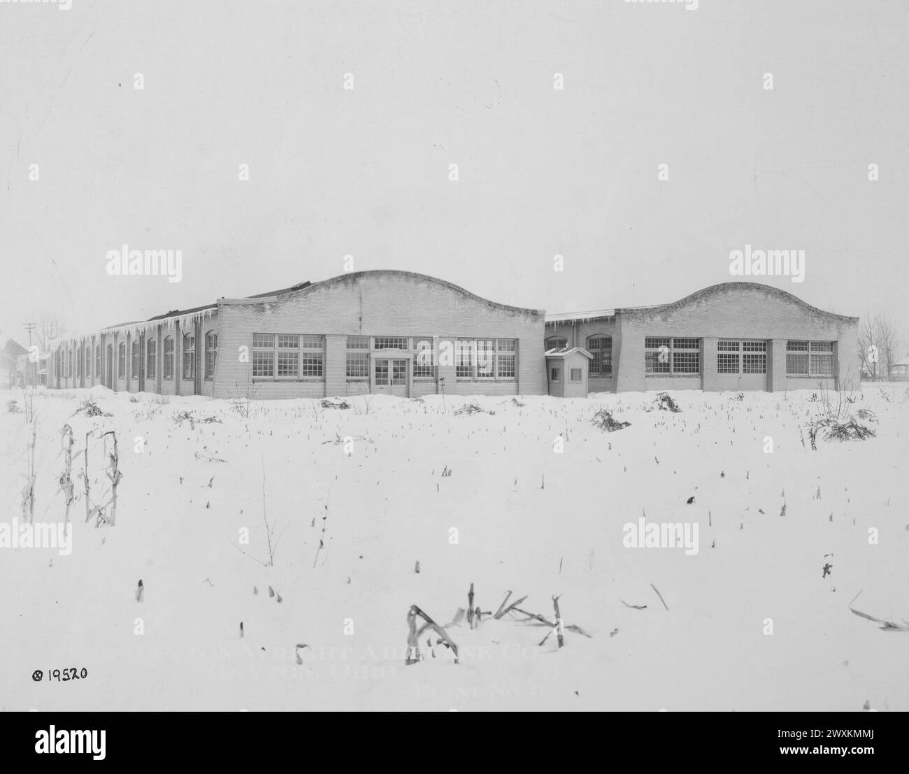 Flugzeughersteller Dayton Wright Airplane Company - Foto des Gebäudes der Emergency Metal Production Department an der Ecke von Third Street und Coleman Street in Dayton, OH Ca. 1917 Stockfoto