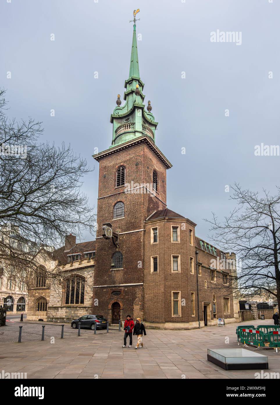 London, Vereinigtes Königreich - 26. Februar 2024: All Hallows by the Tower - die älteste Kirche der Stadt London Stockfoto