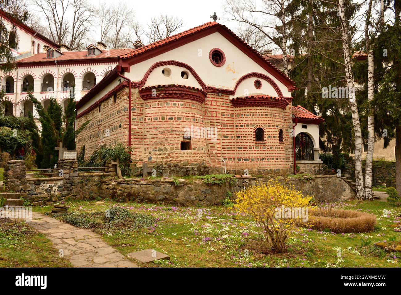 Dragalevtsi Kloster der Heiligen Mutter Gottes von Vitoscha und Kirche in Sofia, Bulgarien, Osteuropa, Balkan, EU Stockfoto