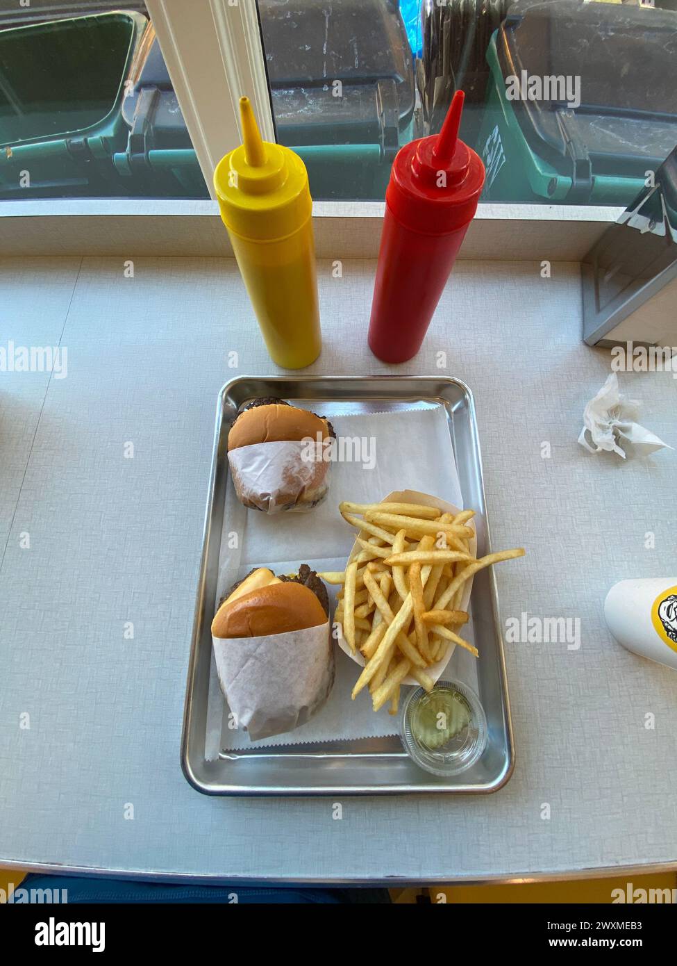 New York, USA. Februar 2024. Hamburger america Fastfood-Joint, New York. Hinweis: Nidpor/Alamy Live News Stockfoto