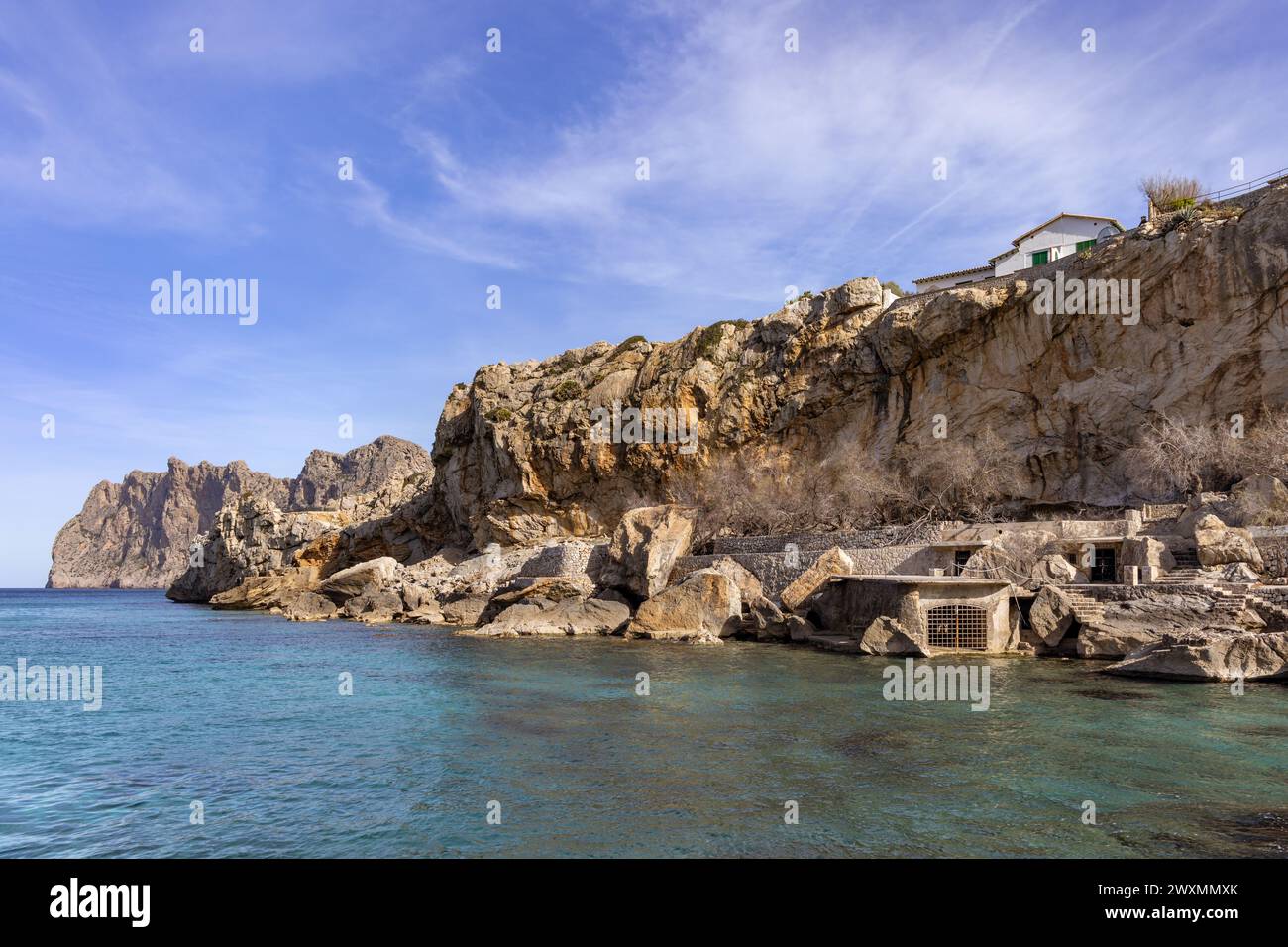 Bucht von Cala Carbo bei Cala Sant Vicenc auf Mallorca, Balearen, Spanien. Stockfoto