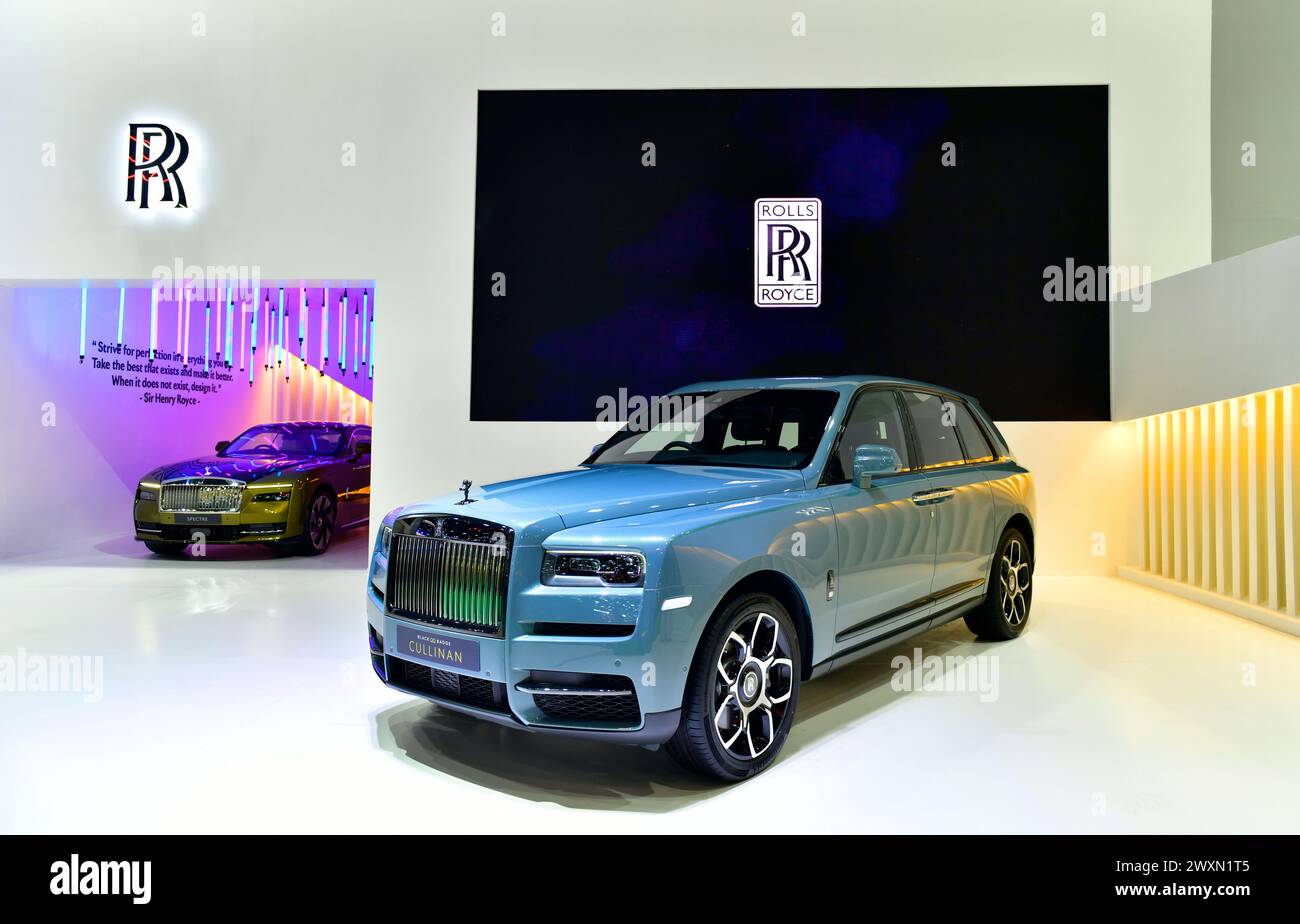Thailand-27.März 2024: Rolls-Royce Cullinan ist ein butterglatter Twin-Turbo V-12 mit bis zu 592 PS Achtgang-Automatikgetriebe. Beim 45 Stockfoto