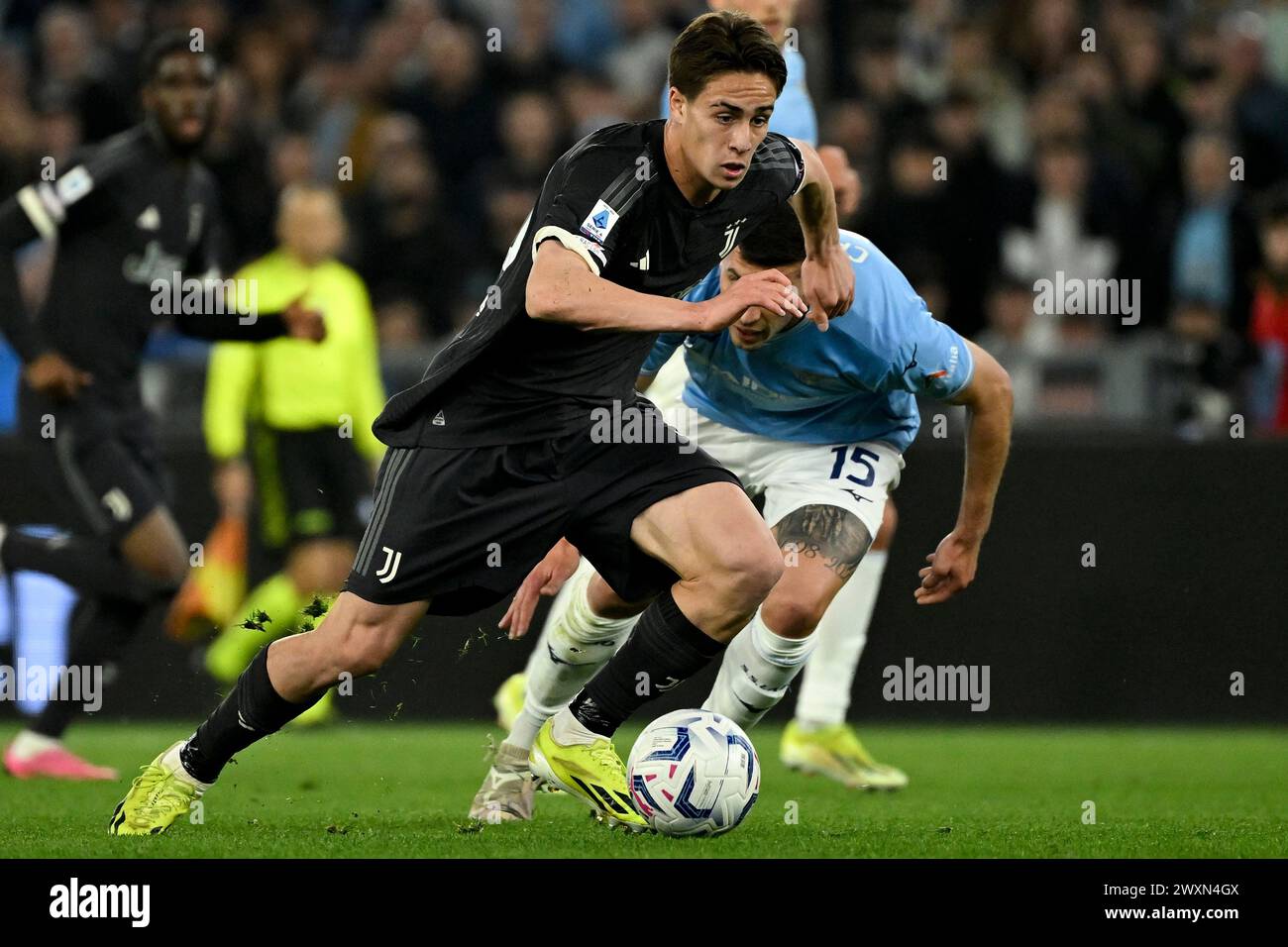 Kenan Yildiz vom Juventus FC in Aktion während des Fußballspiels der Serie A zwischen SS Lazio und Juventus FC im Olimpico-Stadion in Rom (Italien) am 30. März 2024. Stockfoto