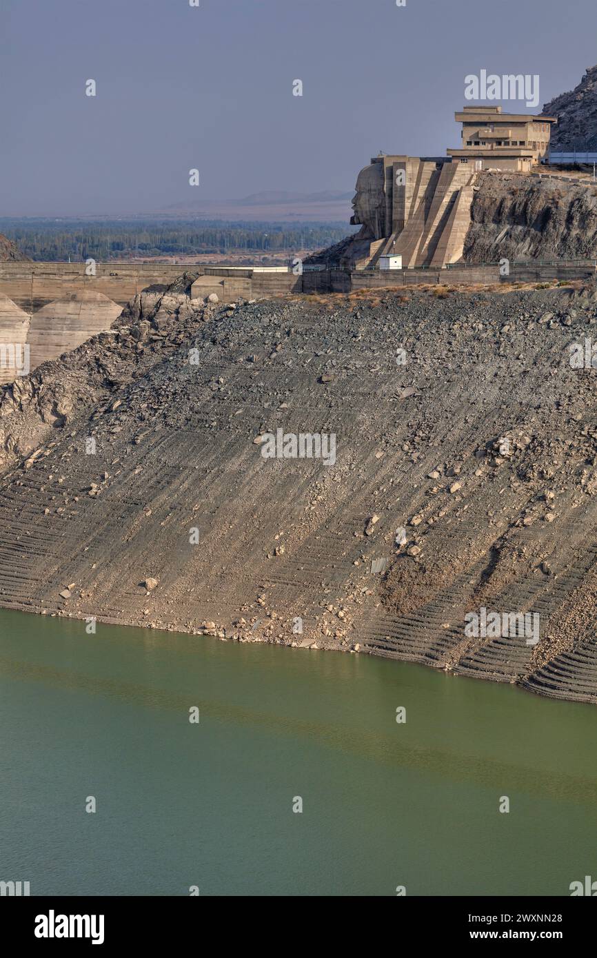 Denkmal für Wladimir Lenin, Kirow Reservoir, 1975, Region Talas, Kirgisistan Stockfoto