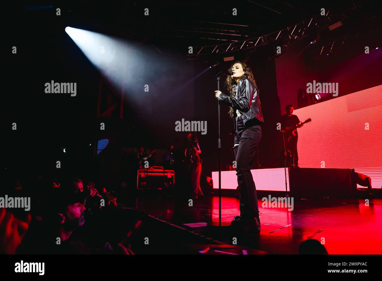 Mailand, Italien. April 2024. Mailand, Fletcher tritt im Konzert während der in Search of the Antidote Tour auf. Auf dem Foto: Fletcher Credit: Independent Photo Agency/Alamy Live News Stockfoto