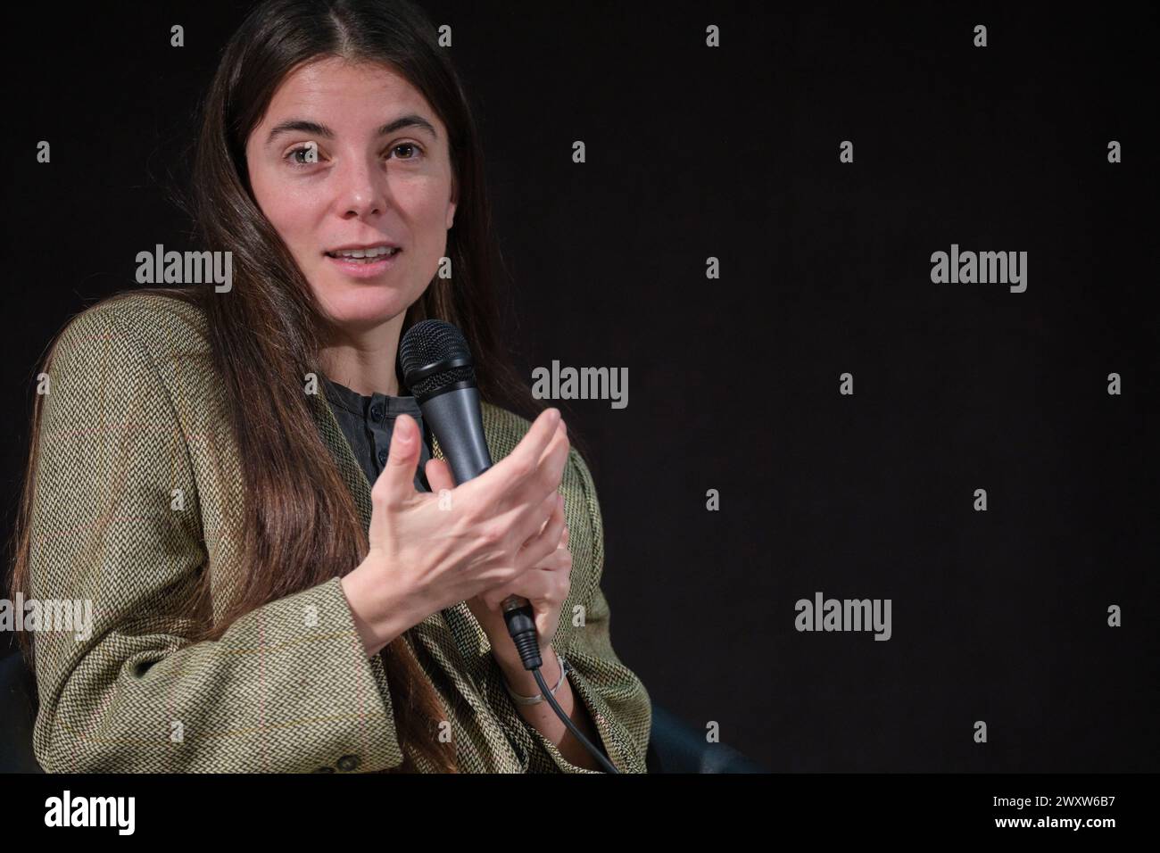 Giulia Innocenzi ist eine italienische Journalistin, Dokumentarfilmerin und Autorin, die für ihre Arbeit über soziale und Tierschutz: Food for Profit ausgezeichnet wurde Stockfoto