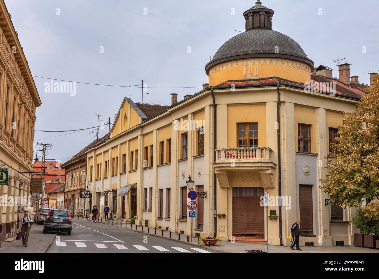 Vintage-Haus, Straße in der Altstadt, Sremski Karlovci, Vojvodina, Serbien Stockfoto