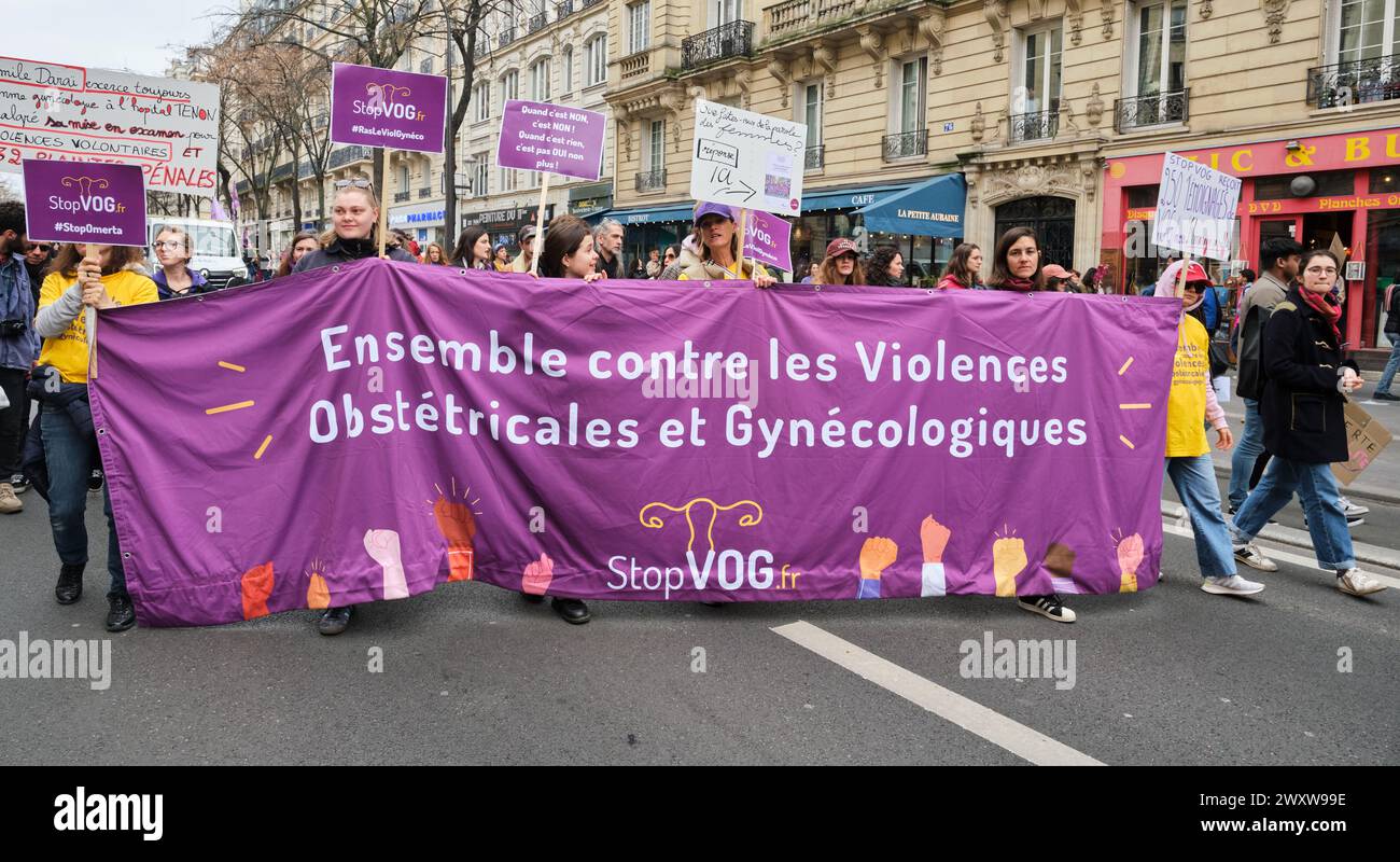 8. märz – Grève féministe. Manifestation à Paris Stockfoto