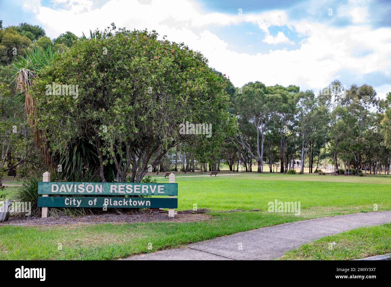 Parklea, Vorort von Sydney und Teil des Großraums Western Sydney mit Davison Reservat Grünflächen in den Wohngebieten in Parklea, NSW, Australien Stockfoto