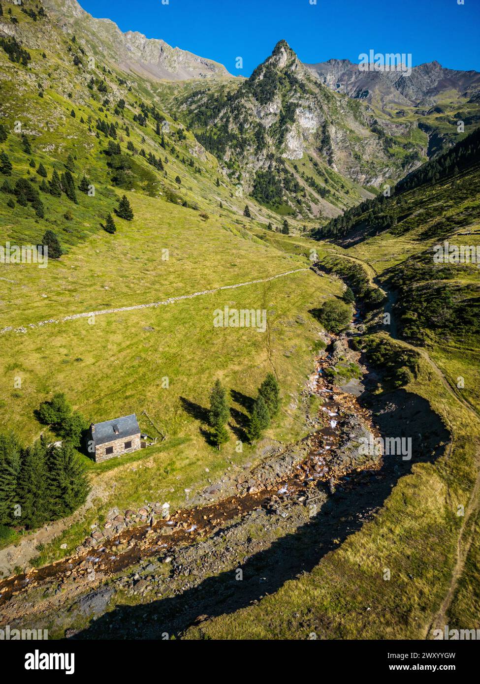 Département Hautes-Pyrenäen, Aure Upper Valley (obere Pyrenäen, Südwestfrankreich): Das Moudang-Tal, das zum Naturverbund gehört Stockfoto