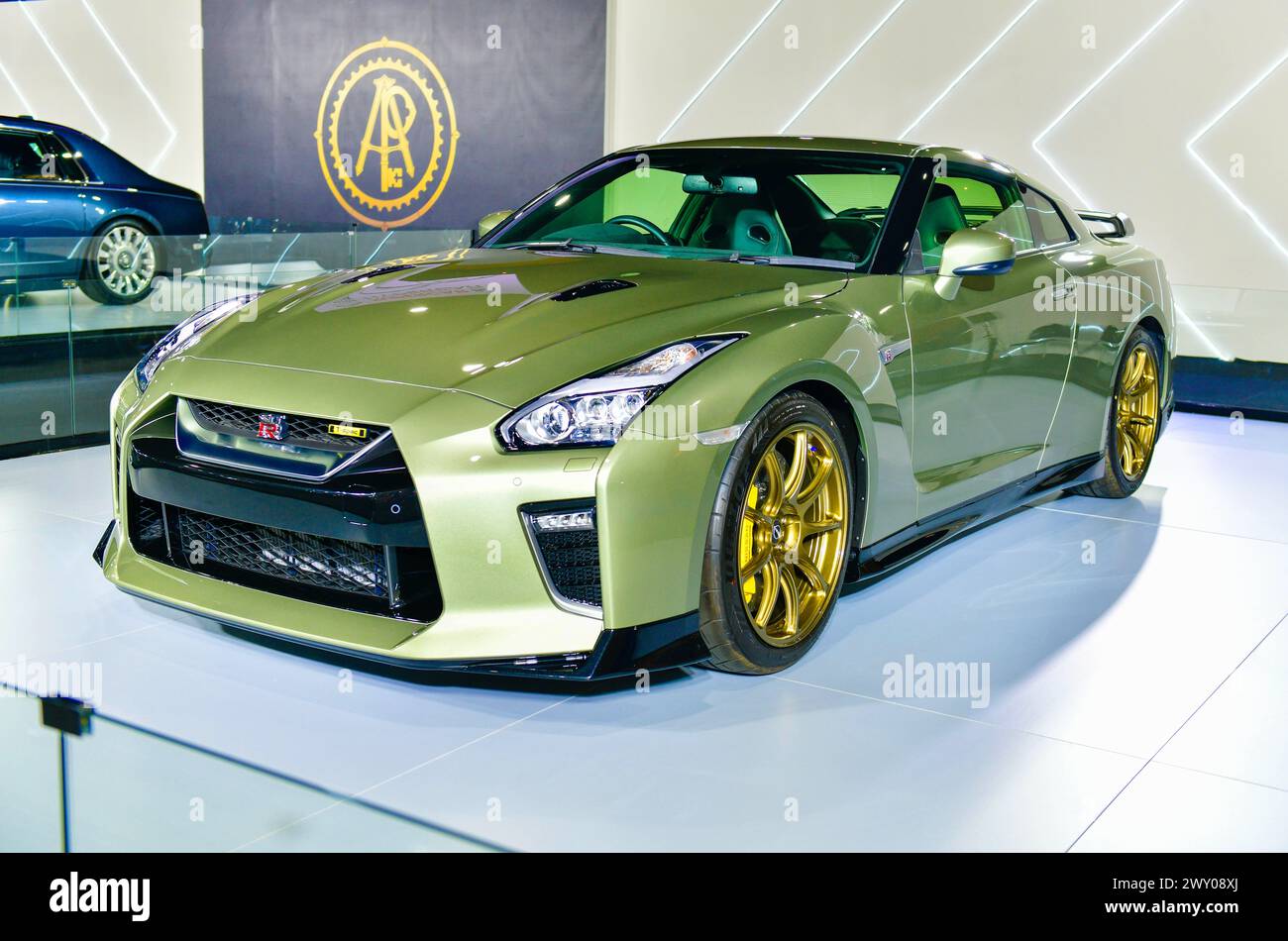 Thailand-27. März 2024: Nissan GT-R T-Spec V6, Größe 3,8 Liter, 3.799 ccm. Twin-Turbo 24 Ventile Allradantrieb, auf der 45. Bangkok International Motor Show in Nontha Stockfoto