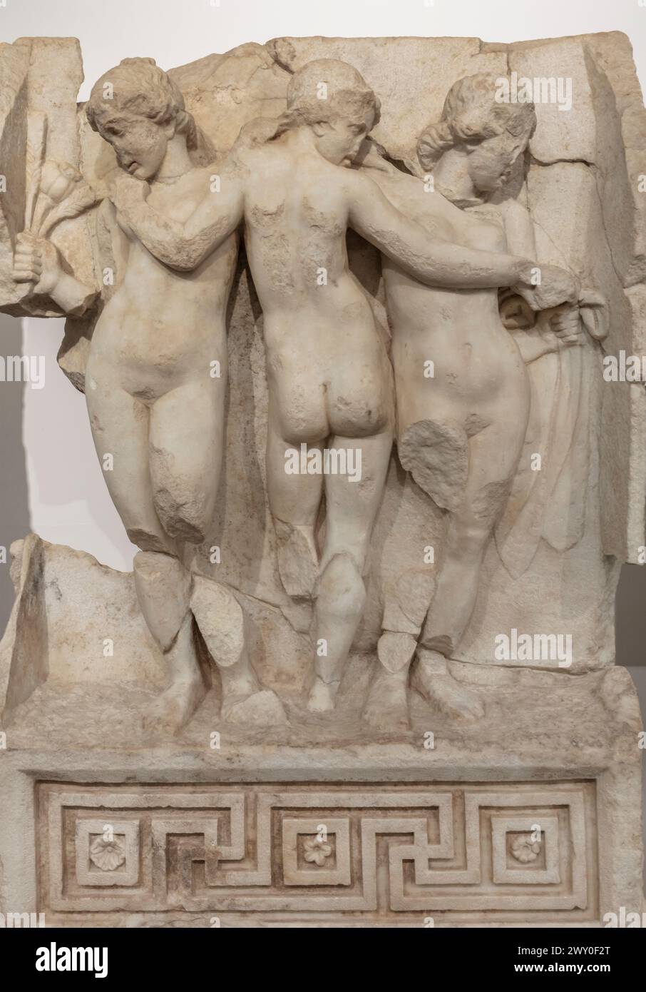 Drei Gnaden, römische Sebasteion Reliefskulptur im Museum, Aphrodisias, Geyre, Provinz Aydin, Türkei Stockfoto