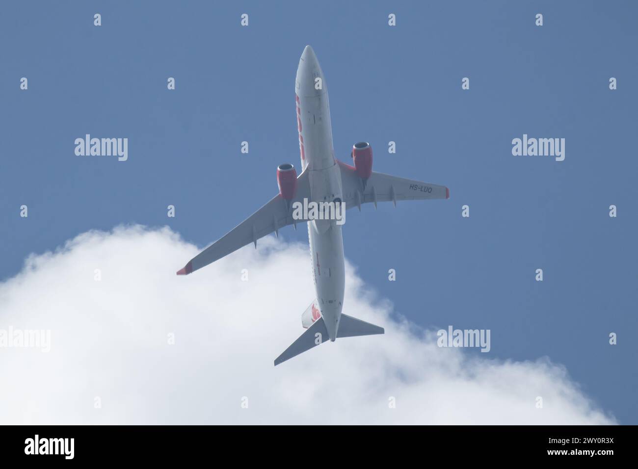 Chiangmai, Thailand - 13. November 2023: HS-LUQ Boeing 737-800 der Thai Lionair Airline. Fahren Sie vom Flughafen Chiangmai nach Bangkok. Stockfoto