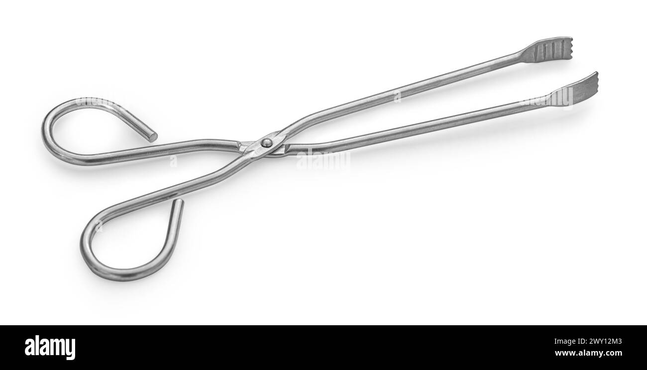 Küchenzange auf weißem Hintergrund. Nahaufnahme-Metall-Küchenzange isoliert auf weißem Hintergrund mit Schneidepfad Stockfoto