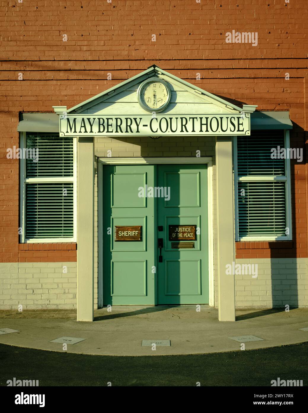 Mayberry Courthouse & Jail Vintage Schild, Mount Airy, North Carolina Stockfoto