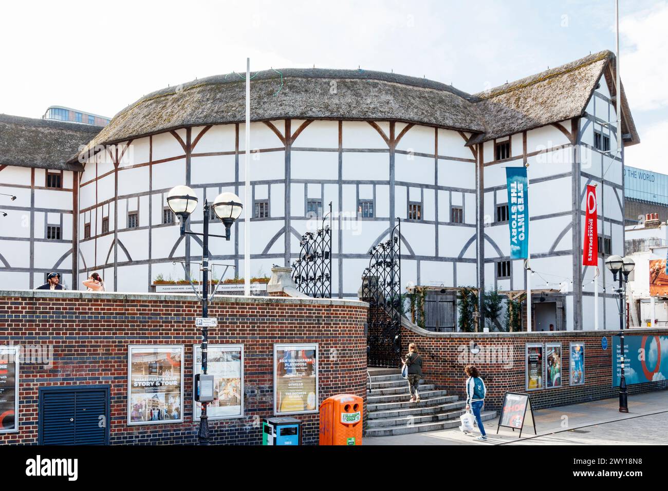 Das Globe Theatre auf der Southbank in Southwark, London, Großbritannien Stockfoto