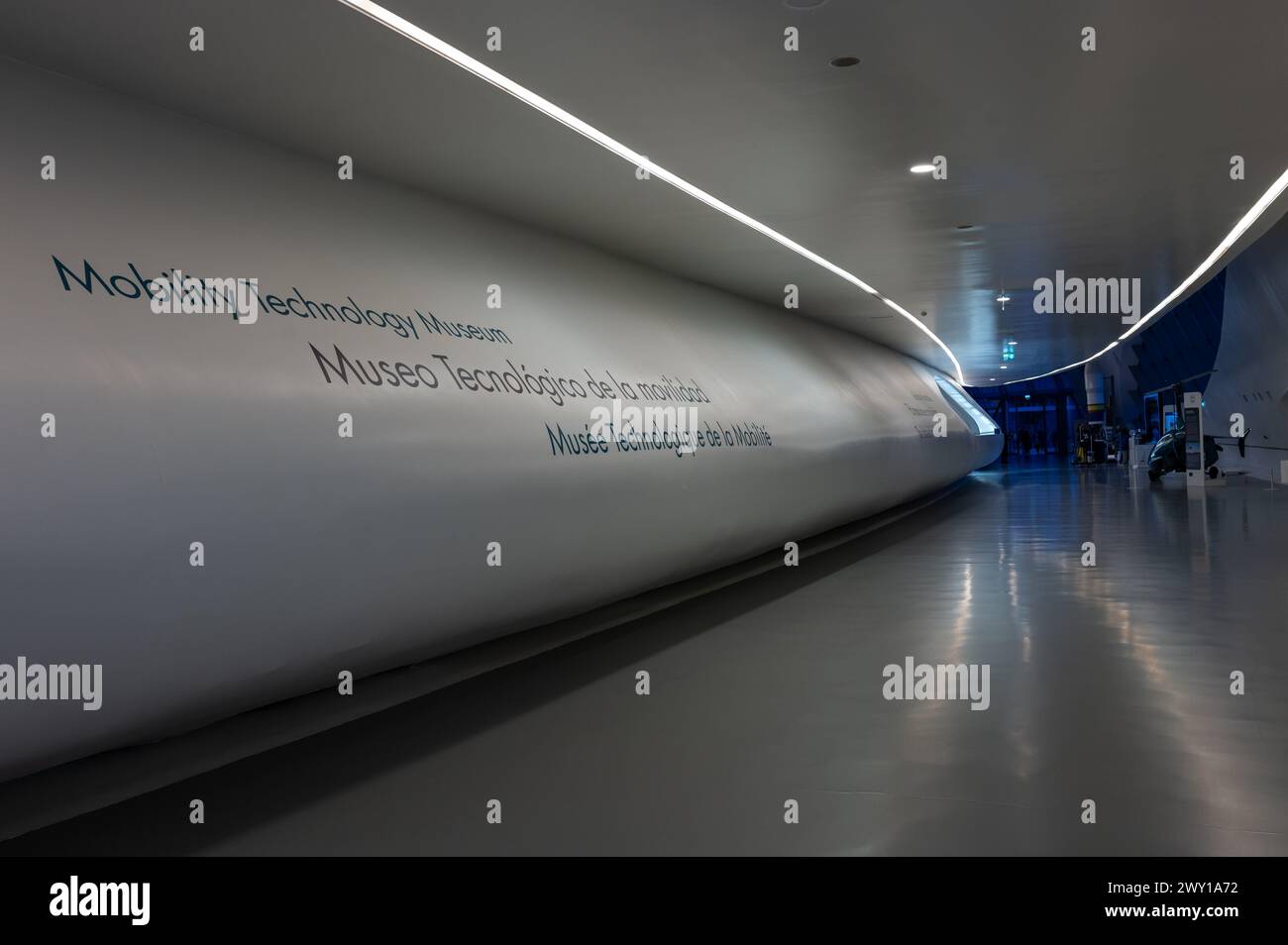 Mobilitäts-Stadttechnikmuseum in Zaha Hadid's Bridge (Brückenpavillon), Saragossa, Spanien Stockfoto