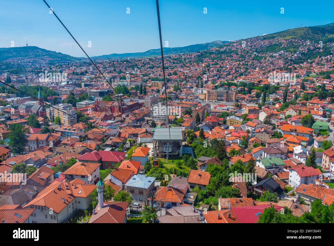 Trebevic Gondelaufzug aus der Altstadt von Sarajevo, Bosnien und Herzegowina Stockfoto