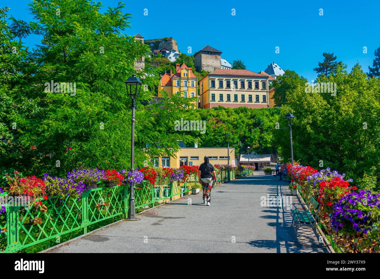 Alte Häuser in der bosnischen Stadt Jajce Stockfoto