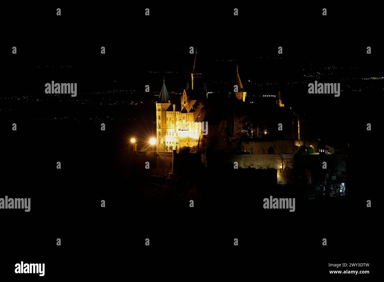 Schloss Hohenzollern, Stammburg der Fürstenfamilie und ehemaliges herrschendes preußisches Königs- und deutsches Kaiserhaus Hohenzollern, Gipfel Stockfoto