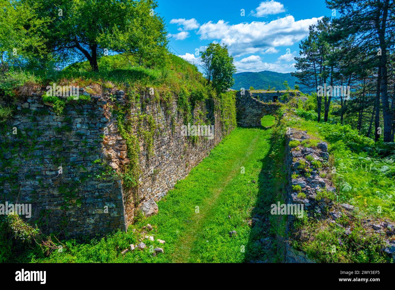 Blick auf die Festung Zvornik in Bosnien und Herzegowina Stockfoto