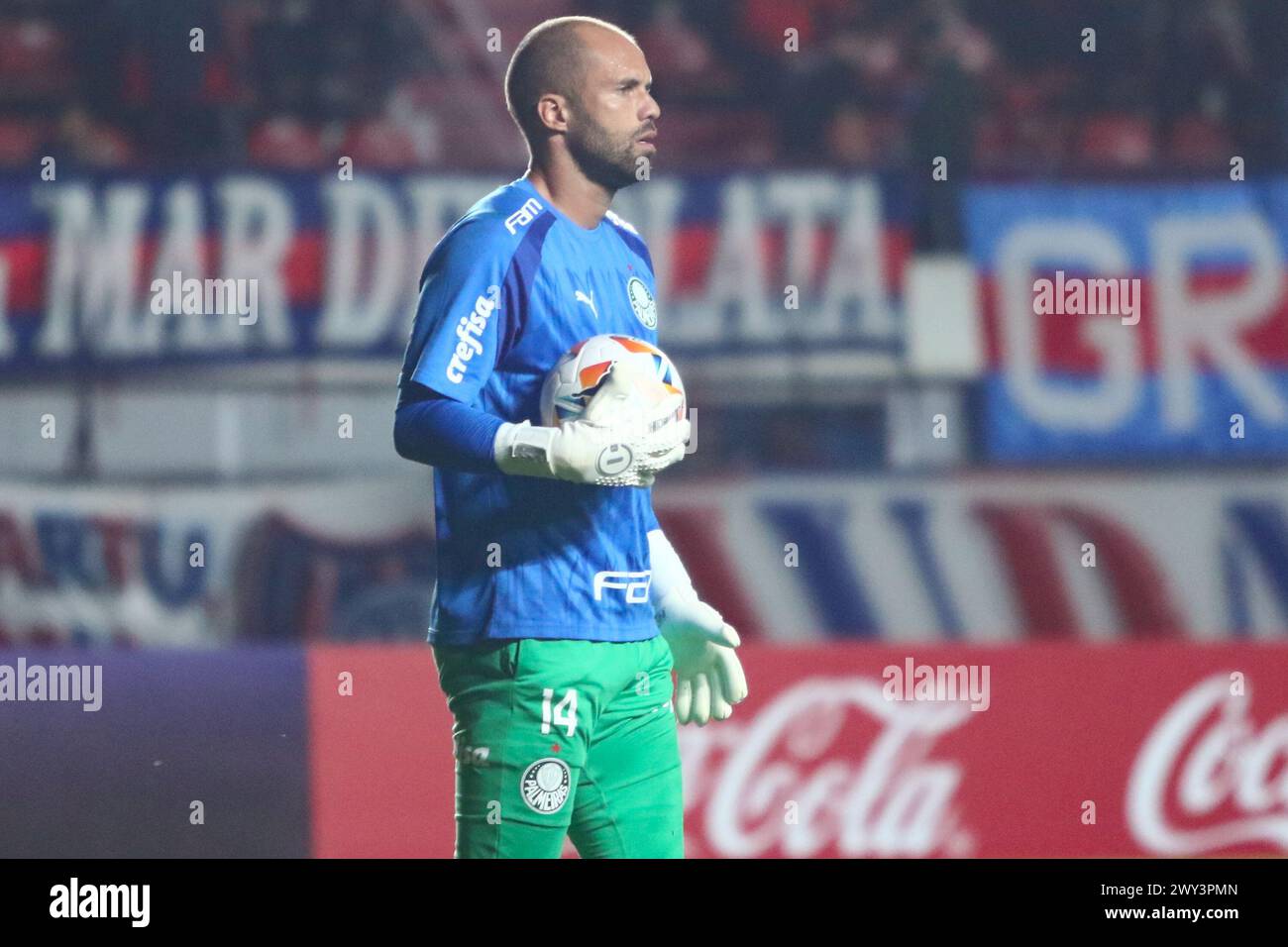 Buenos Aires, 03.04.2024: Marcelo Lomba aus Palmeiras während des Spiels des CONMEBOL Libertadores Cup für Gruppe F im Pedro Bidegain Stadium ( Credit: Néstor J. Beremblum/Alamy Live News) Stockfoto