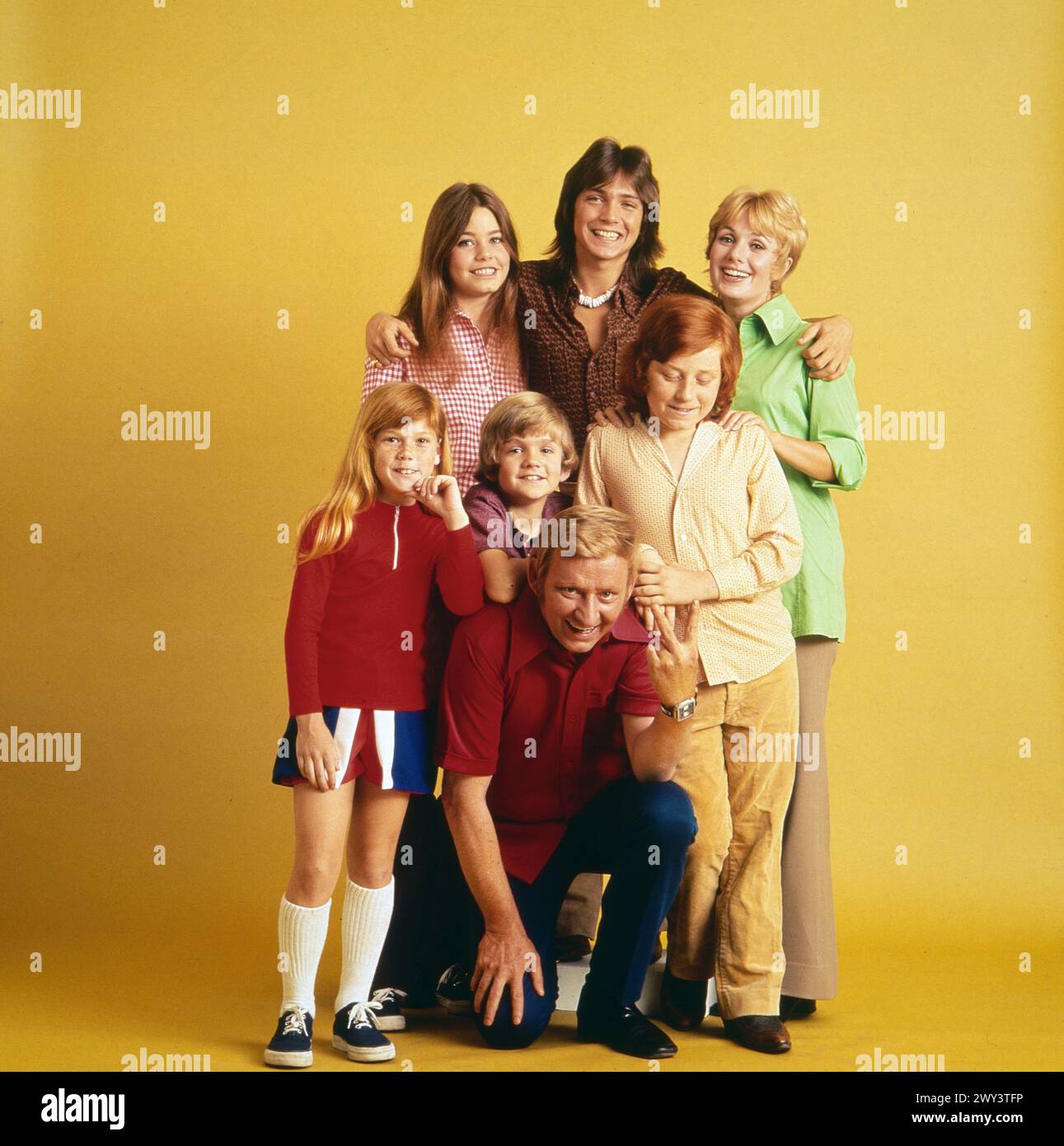 The Partridge Family, alias die Partridge Familie, Comedyserie, USA 1970 - 1974, Darsteller: Hinten: Susan Dey, David Cassidy, Shirley Jones, Mitte: Suzanne Crough, Brian Forster, Danny Bonaduce, Knieend: Dave Madden Stockfoto