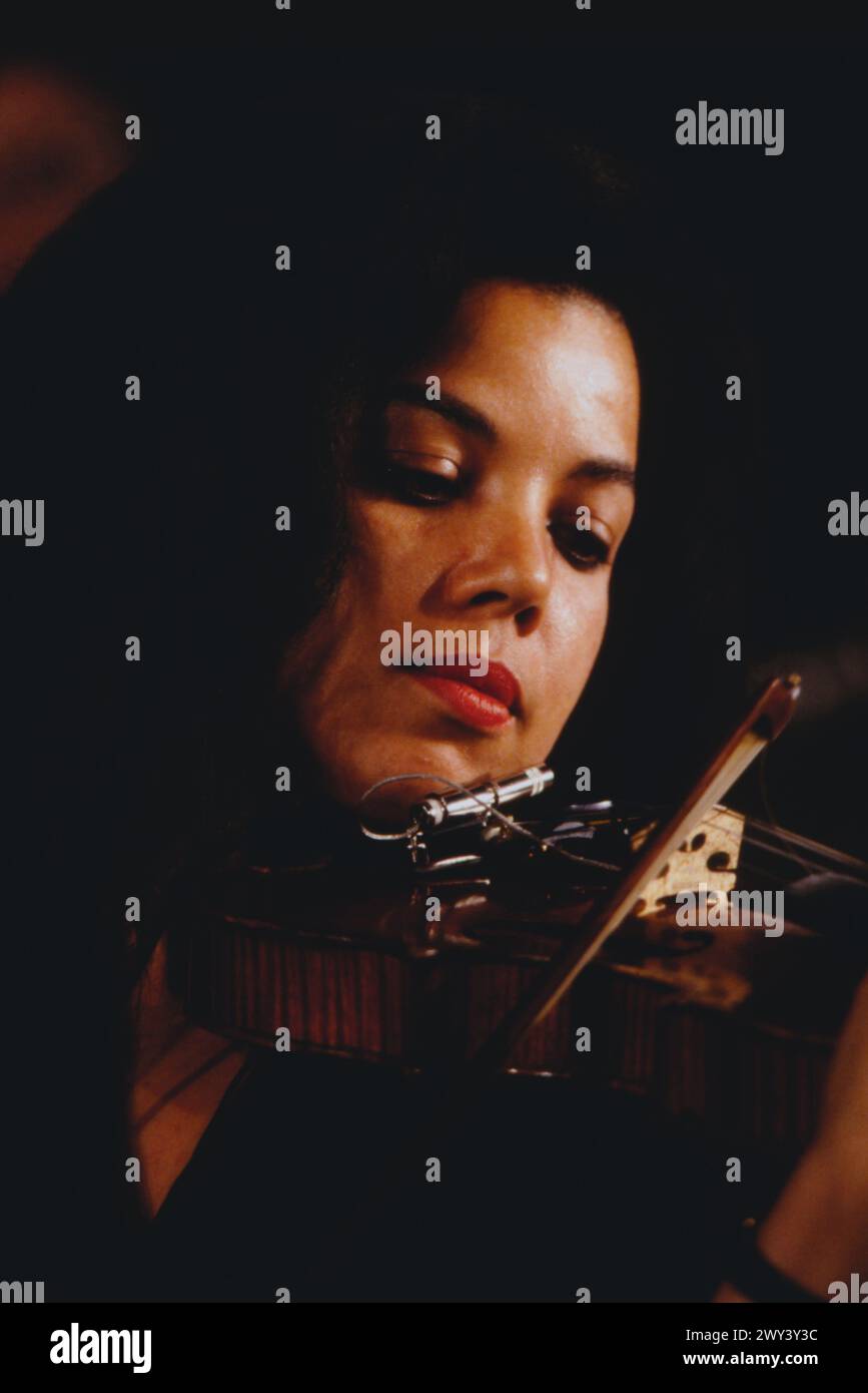 Jazz fest Berlin, Philharmonie, 1988, Auftritt von Sonya Robinson Quartet, Bild: Sonya Robinson, amerikanische Jazz-Violinistin Stockfoto