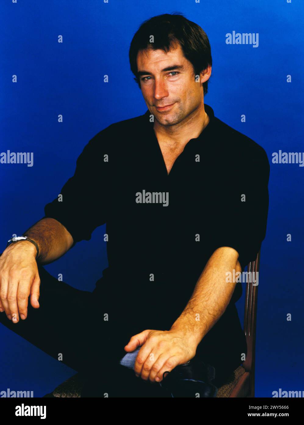 Timothy Dalton, britischer Schauspieler, Fototermin in Hamburg anlässlich des Filmstarts in Deutschland: James Bond 007 - der Hauch des Todes, Originaltitel: The Living Daylights, 1987, Dalton spielt zum ersten Mal die Rolle des James Bond. Stockfoto