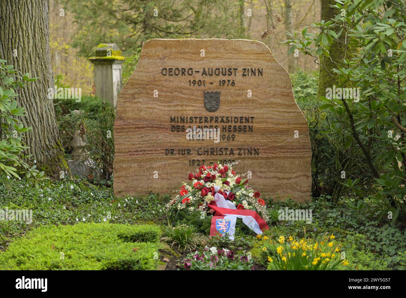 Nehmen Sie Georg-August Zinn, Nordfriedhof, Wiesbaden, Hessen, Deutschland Stockfoto