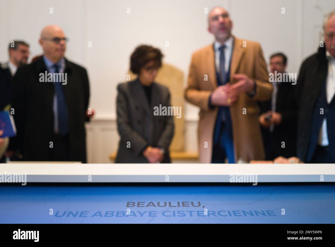 Besuch der Abtei mit gewählten Vertretern. Besuch von Frau Rachida DATI, Kulturministerin. Foto: Patricia Huchot-Boissier / Collectif DyF Stockfoto