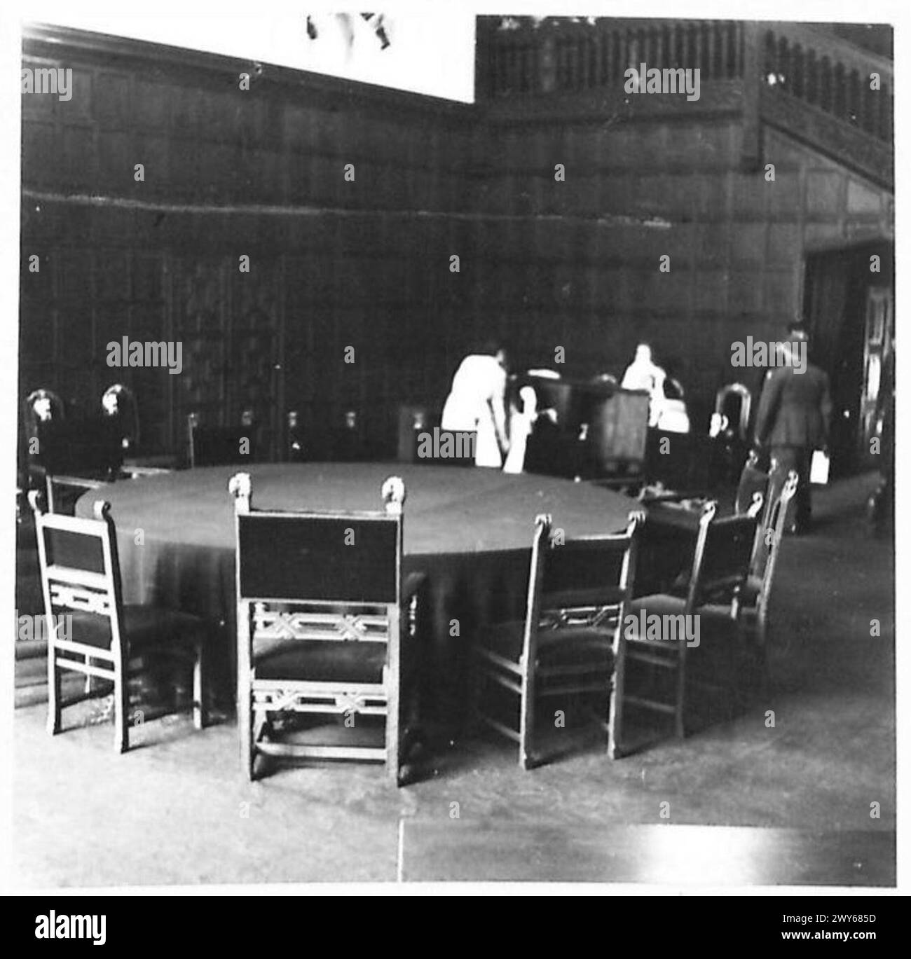 Der Konferenzraum im Potsdamer Schloss ist für das Big Three Meeting vorbereitet. Stockfoto