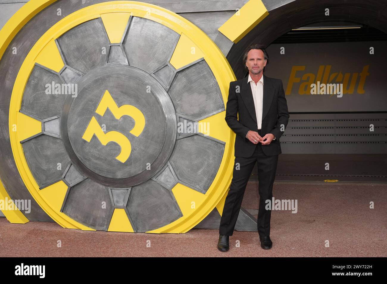 Walton Goggins kommt zu einer britischen Sondervorführung von Fallout im Television Centre in White City, West London. Bilddatum: Donnerstag, 4. April 2024. Stockfoto